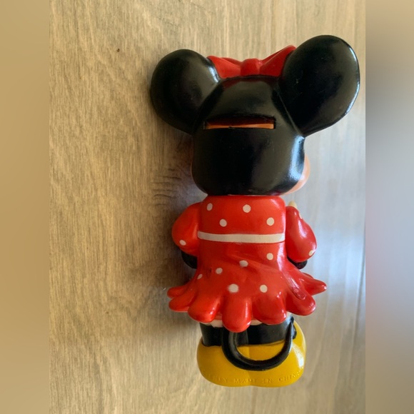 Vintage coin bank 1970s Walt Disney Productions - Minnie Mouse Plastic - Picture 2 of 4